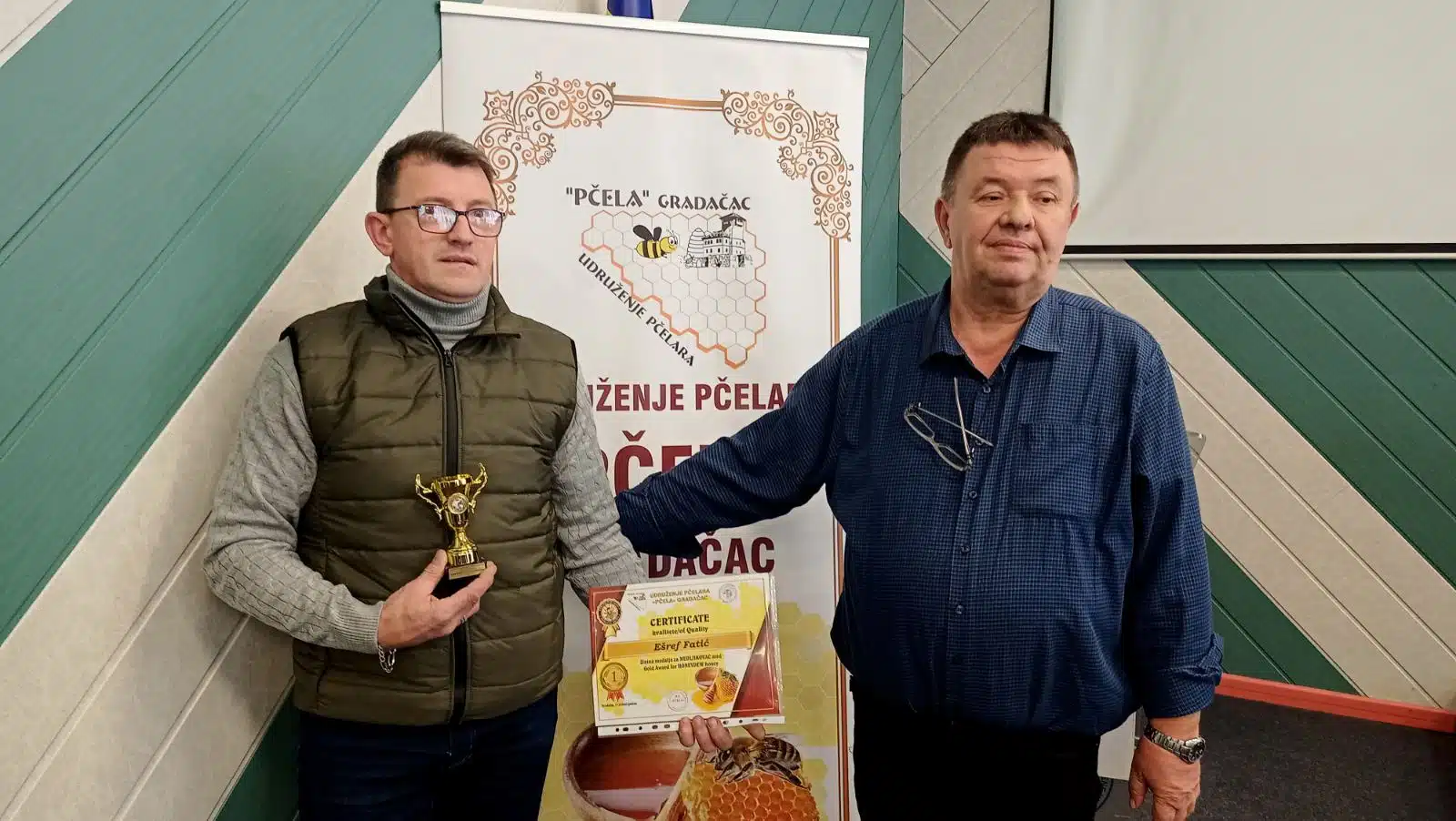 Uručene medalje za najbolje medove na 6. međunarodnom sajmu pčelarstva „Gradačac 2023“