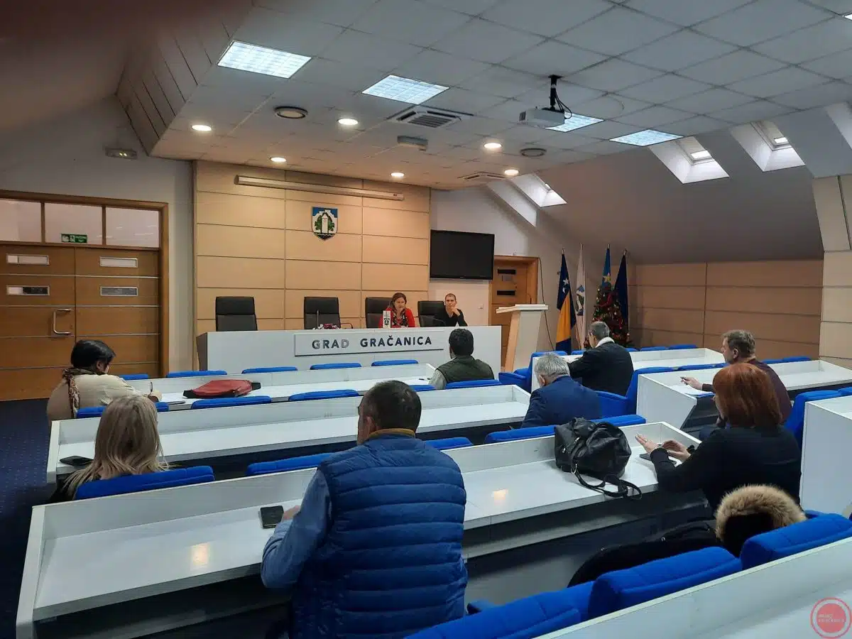 Javna rasprava o Nacrtu Odluke o utvrđivanju standarda i kriterija za imenovanja/nominiranja na upražnjene pozicije u regularnim organima Grada