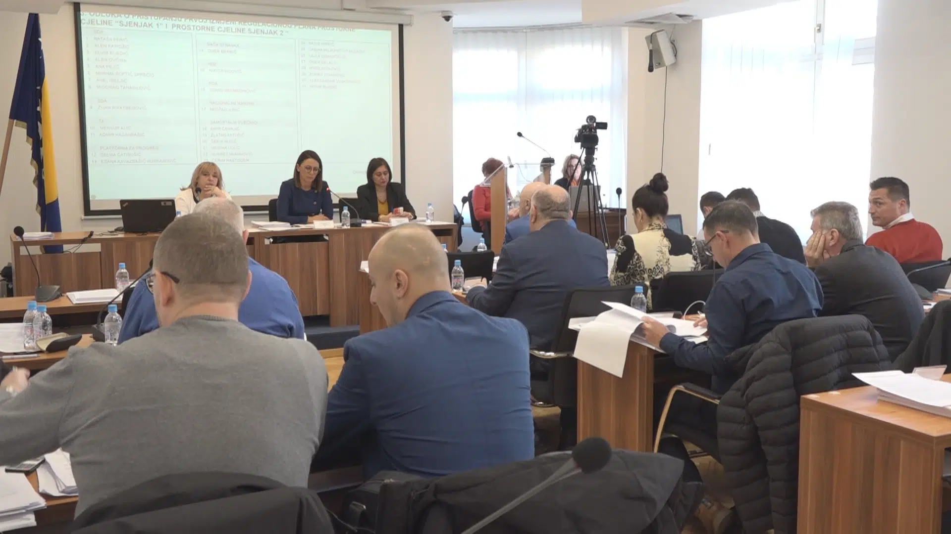 (VIDEO) Gradsko vijeće Tuzla: Nakon skoro deceniju Tuzla dobila Gender akcioni plan