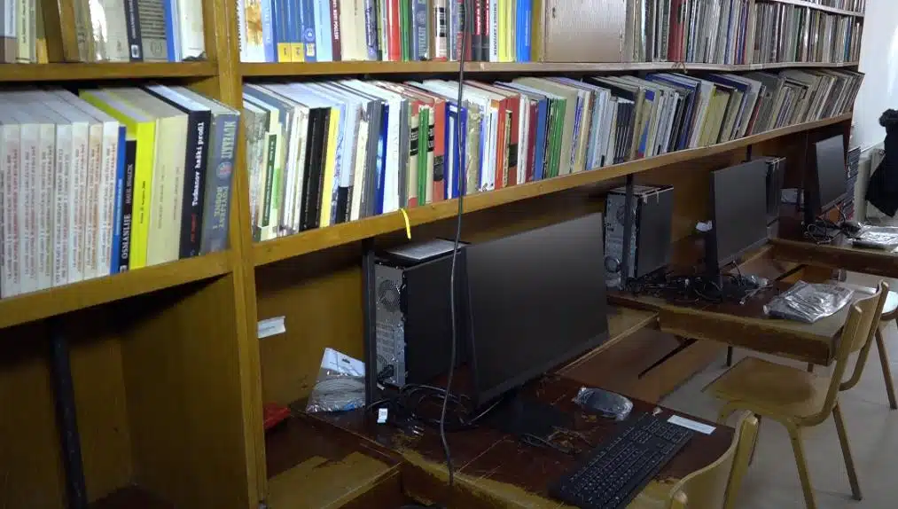 (VIDEO) U rekonstrukciju biblioteke Filozofskog fakulteta uloženo 30.000 KM