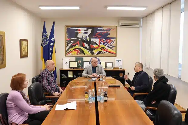 Gradonačelnik Lugavić razgovarao sa civilnim žrtvama rata