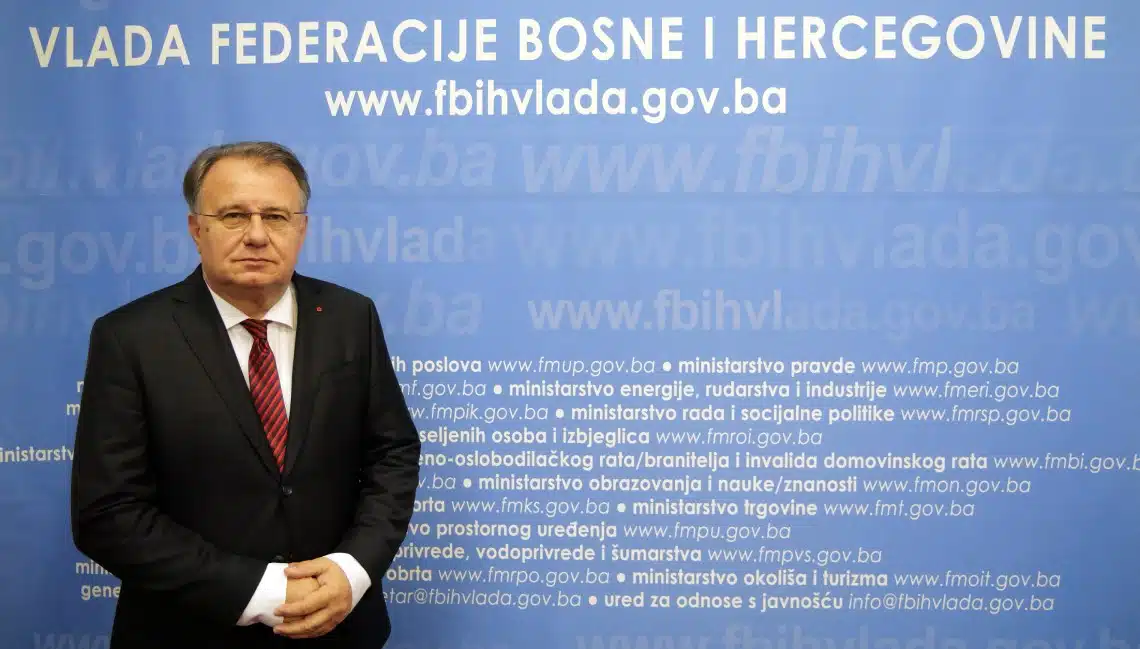 Premijer Nikšić i Vlada FBiH prepoznali ključne infrastrukturne projekte: Grad Tuzla iz budžeta Federacije BiH dobija značajna sredstva