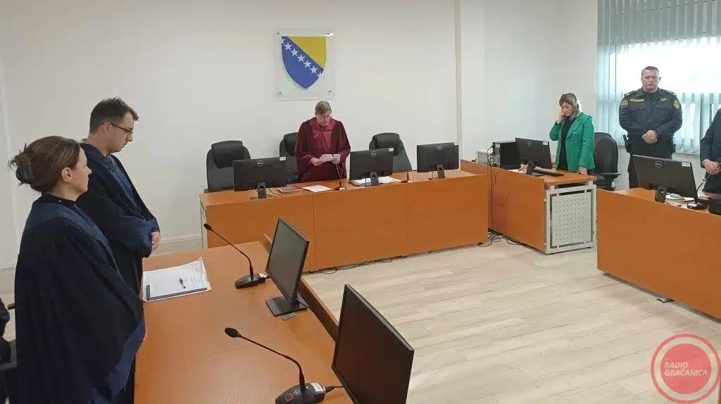 Zbog smrti 15-godišnje Maide Džafić, doktorici UKC-a godina dana zatvora –