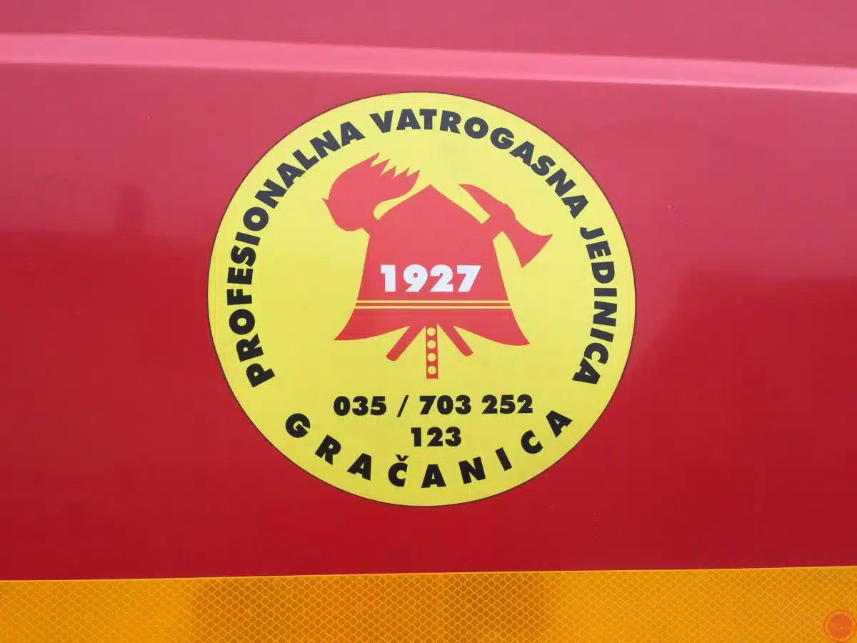 Požar u MZ Prijeko Brdo- jedna osoba smrtno stradala –