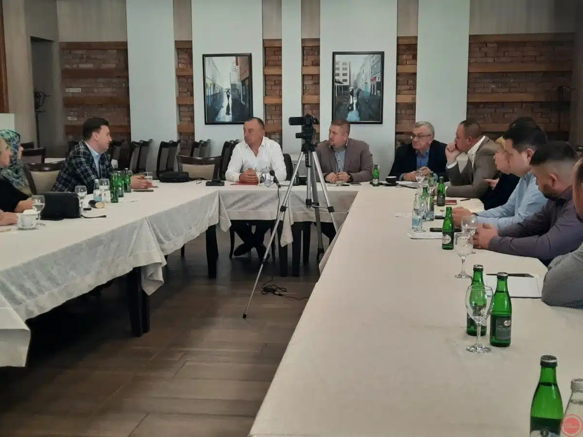 U Gračanici održana sjednica Asocijacije peradara BiH –