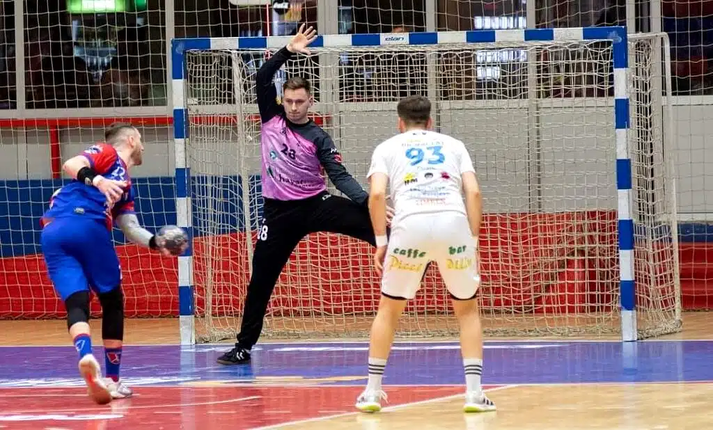 Rukomet:Konjuh-Sloboda 33:33
