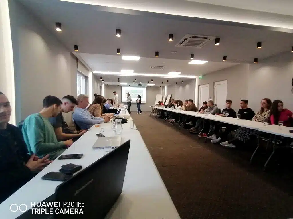 Ostalo malo vremena za realizaciju projekta “Mladi za čisti zrak”