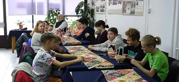 Učenici OŠ “Novi Grad” u uzvratnoj posjeti članicama Aktivnog starenja
