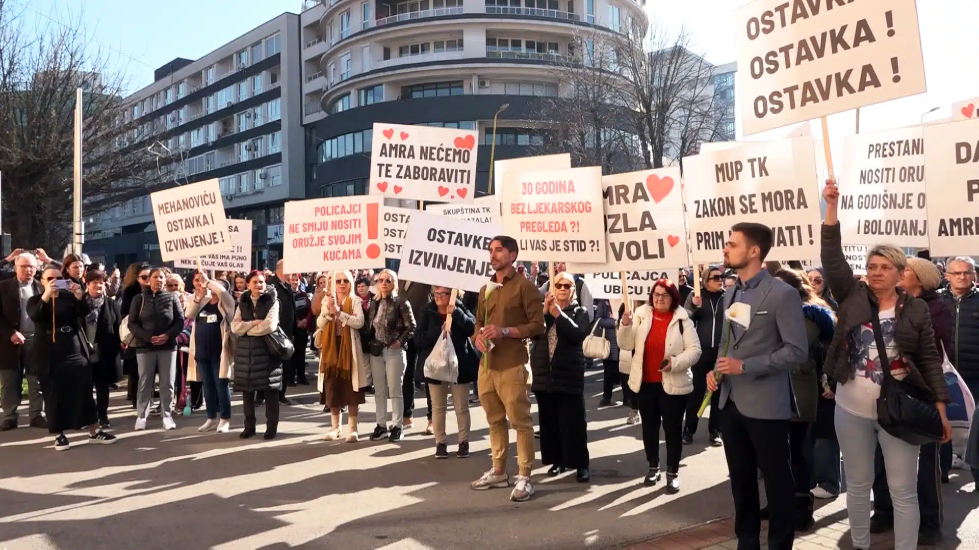 (VIDEO) Porodica Amre Kahrimanović ne odustaje od zahtjeva za smjenu nadležnih
