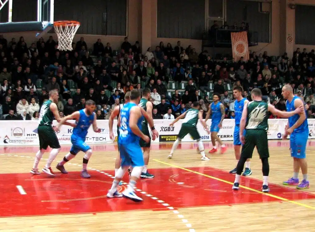 Košarka:Basket-Turbina 82:74