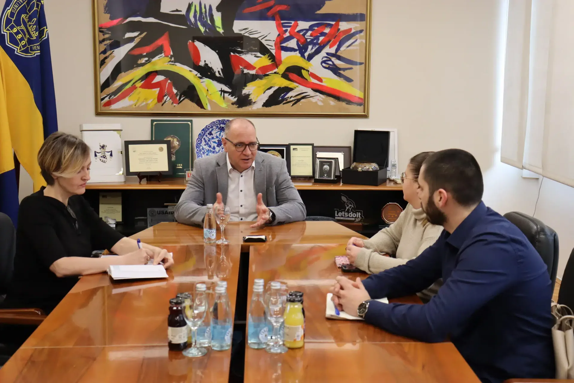 Gradonačelnik Lugavić podržava inicijative Omladinskog pokreta Revolt