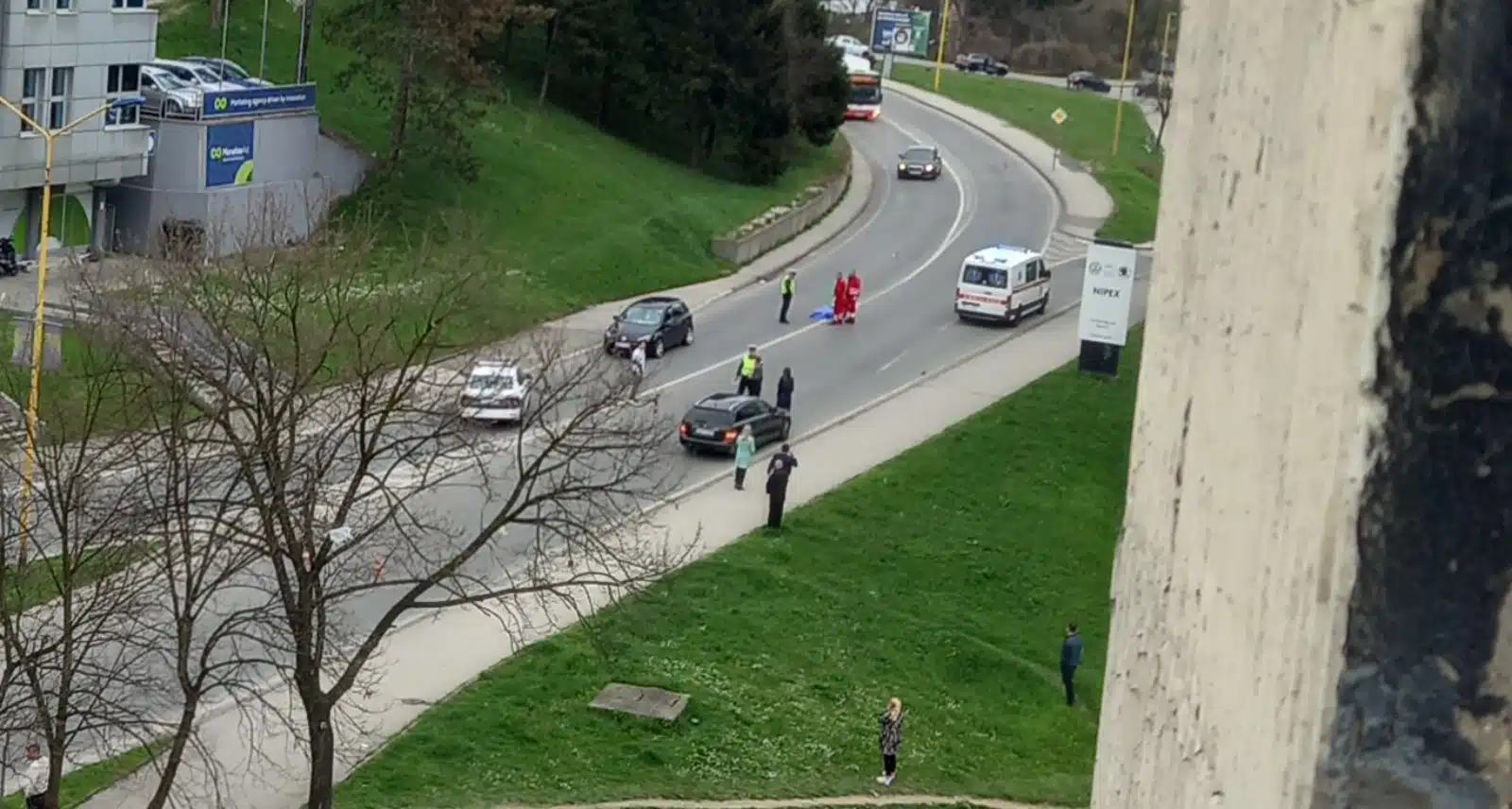 U saobraćajnoj nesreći na Sjenjaku smrtno stradao pješak