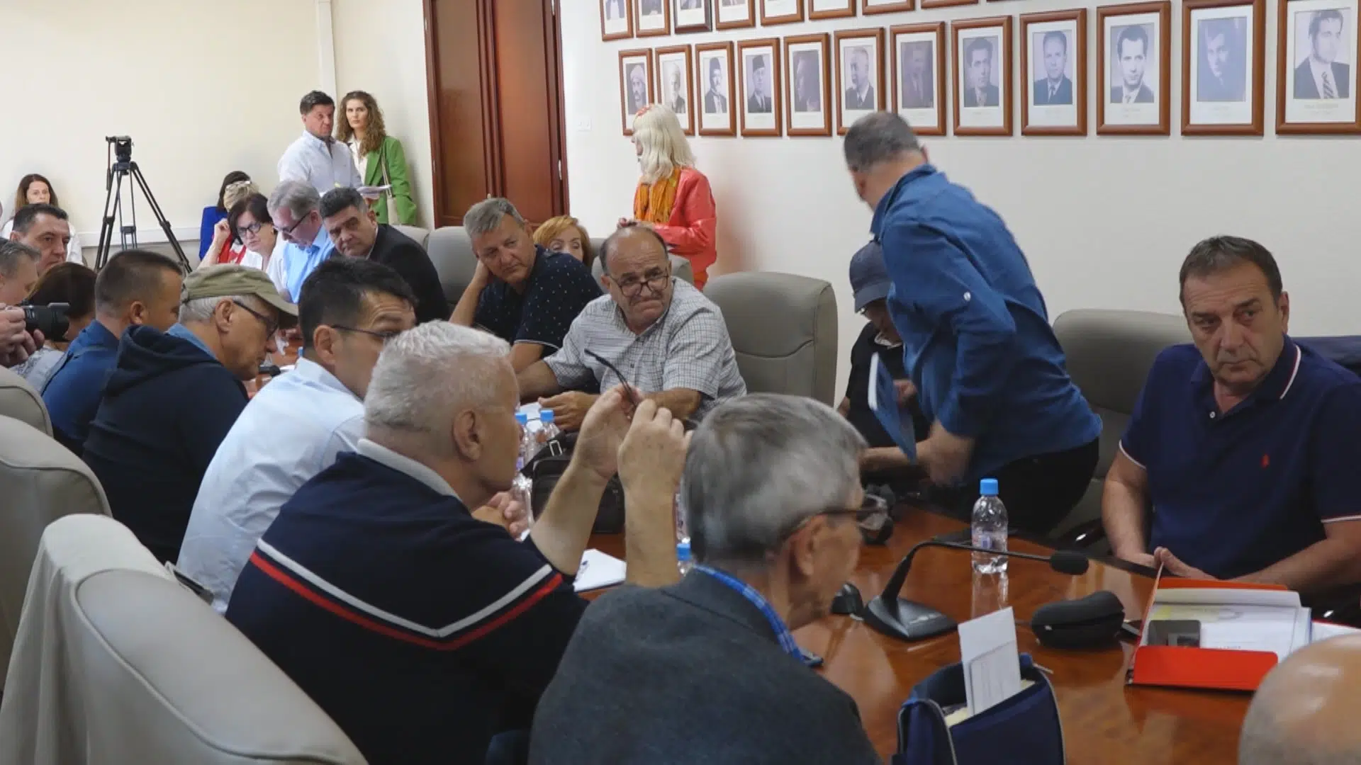(Video) Održana sjednica Organizacionog odbora za obilježavanje Dana odbrane i Dana tuzlanskih jedinica