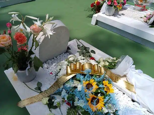 Dečaci koji podsjećaju na “Bambija” na Aleji mladosti