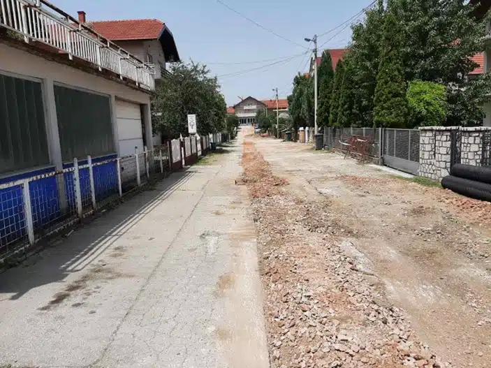 TK: Počeli radovi na sanaciji puteva na novim lokacijama
