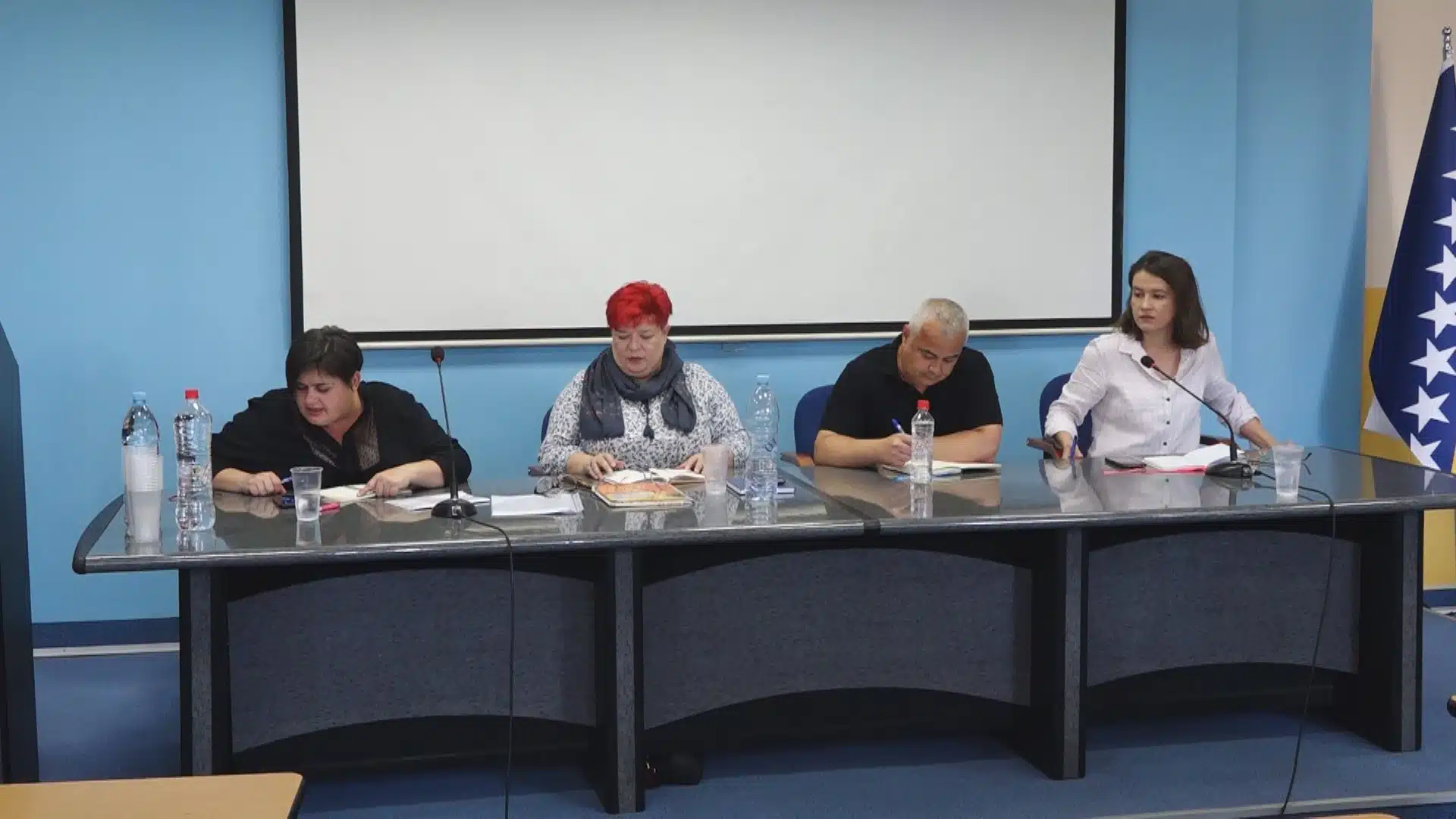 (Video) Press konferencija Skupštine građanki i građana Tuzlanskog kantona održana