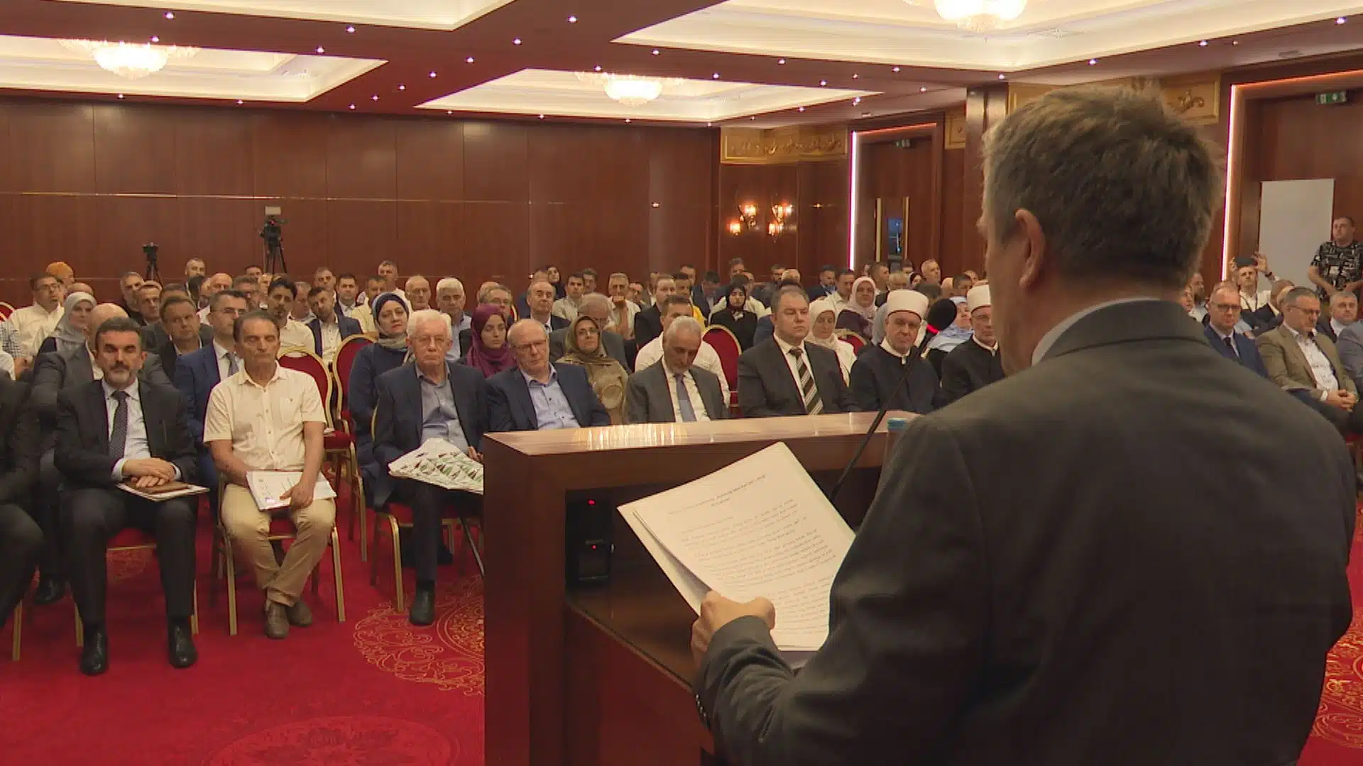 (Video) U Tuzli održana dvodnevna naučna konferencija ‘Institucija hifza u Bosni i Hercegovini’