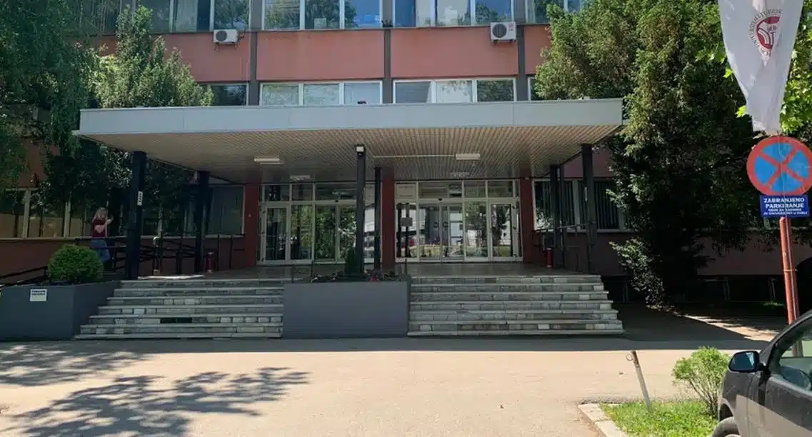 Počeo upis studenata na Univerzitet u Tuzli
