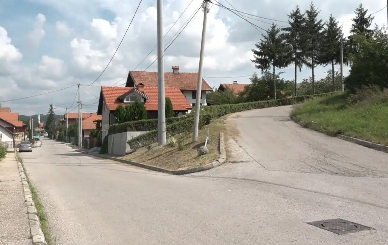 (Video) Zbor građana Moluhe o problemu eksploatacije mineralnog kvarcnog pijeska