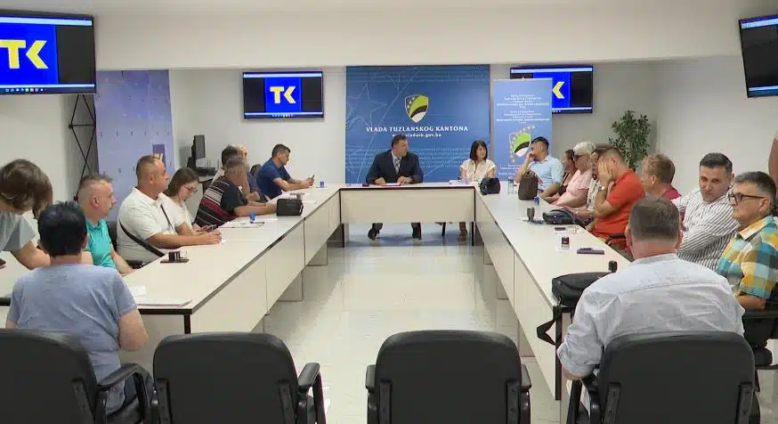 (VIDEO) Za projekte unaprjeđenja bezbjednosti i kulture u saobraćaju 40.000 KM