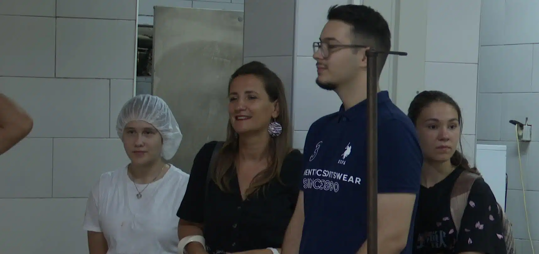 (VIDEO) Neformalna grupa učenika u proteklom periodu realizovala je jedinstveni sajam “Food fair”