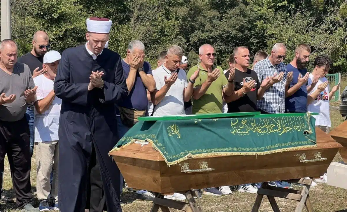 U Tuzli sahranjena dvojica migranata koji su se utopili u Drini