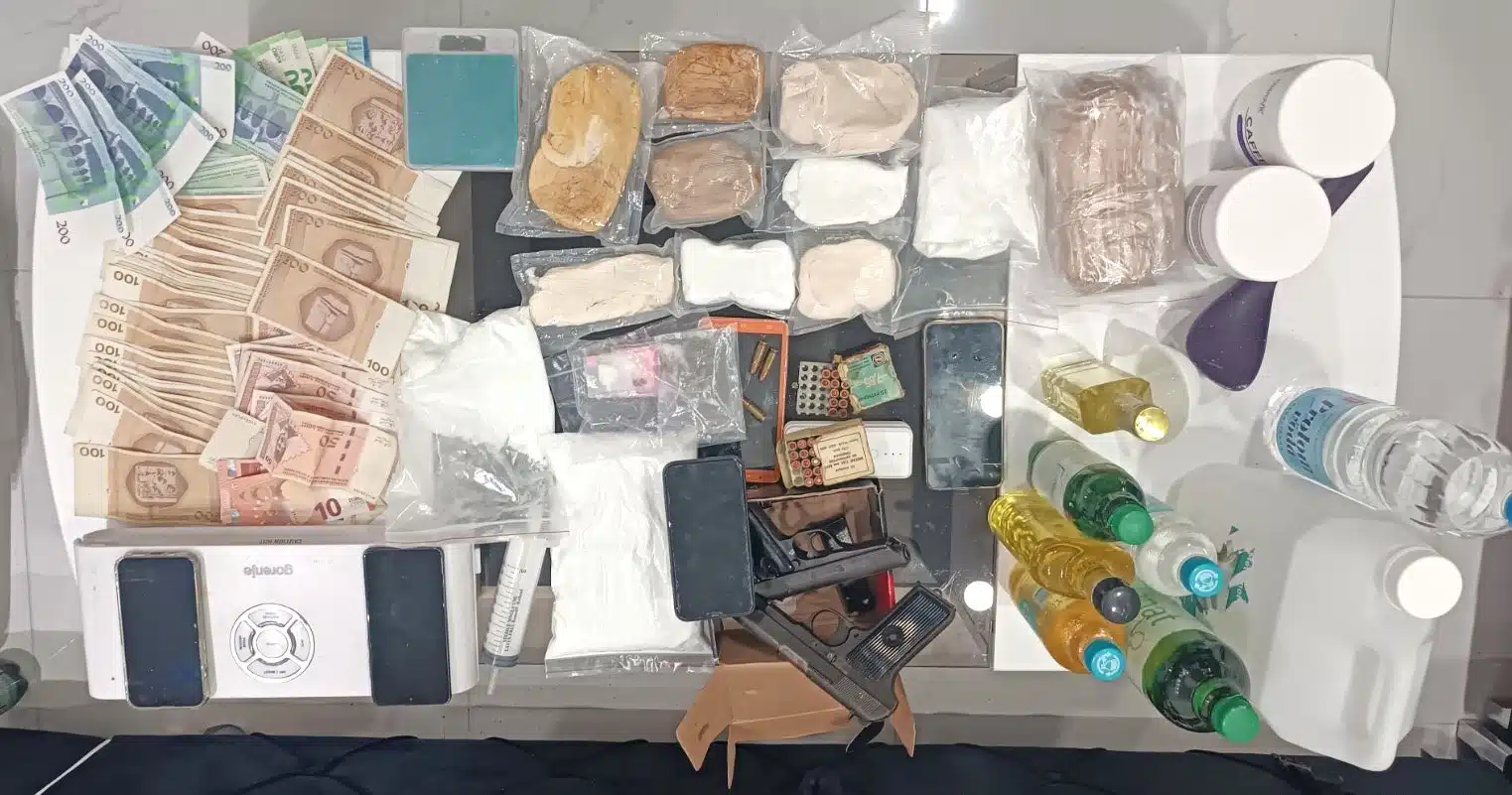 U Dobošnici pronađena veća količina opojnih droga, jednom licu oduzeta sloboda (FOTO)