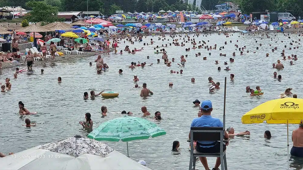 Završena ljetna sezona na Panonskim jezerima u Tuzli