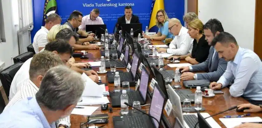 Više od četiri miliona KM za sanaciju i rehabilitaciju lokalnih puteva u TK