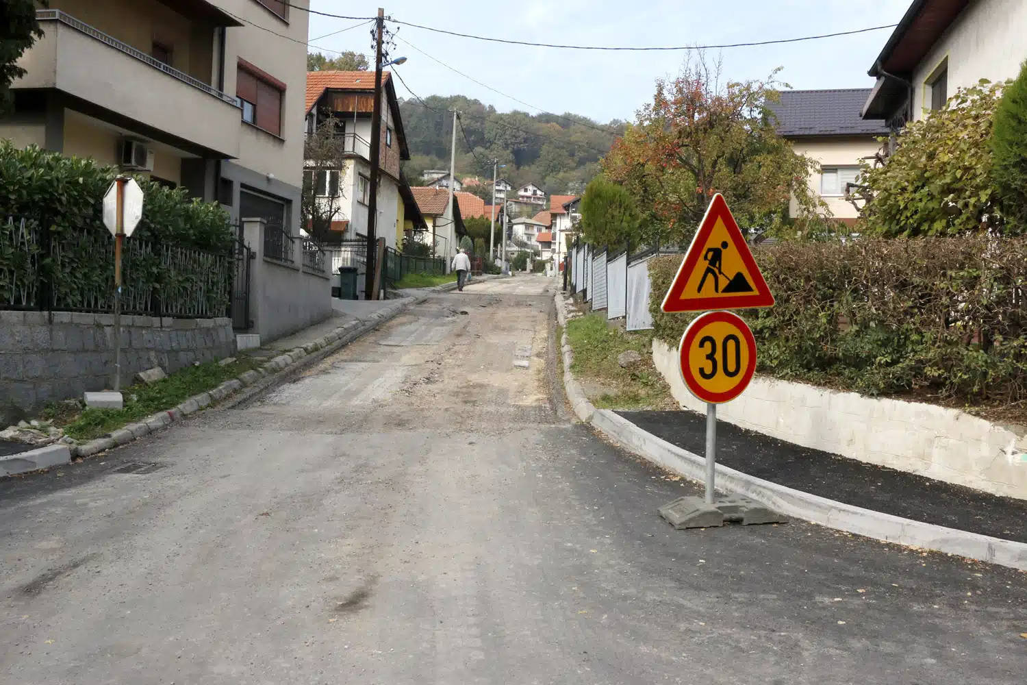 U tuzlanskom naselju Batva u toku radovi na sanaciji putne i komunalne infrastrukture