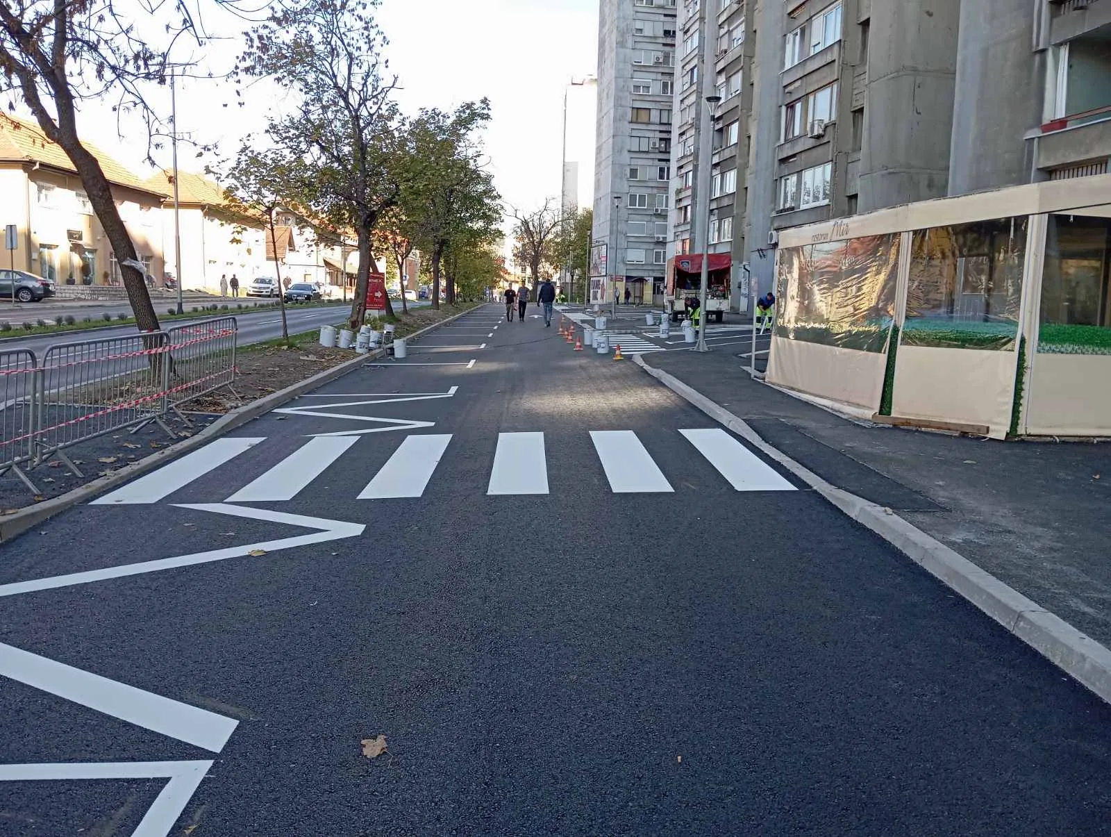 Okončani radovi na sanaciji trotoara i pješačkih barijera u Tuzli
