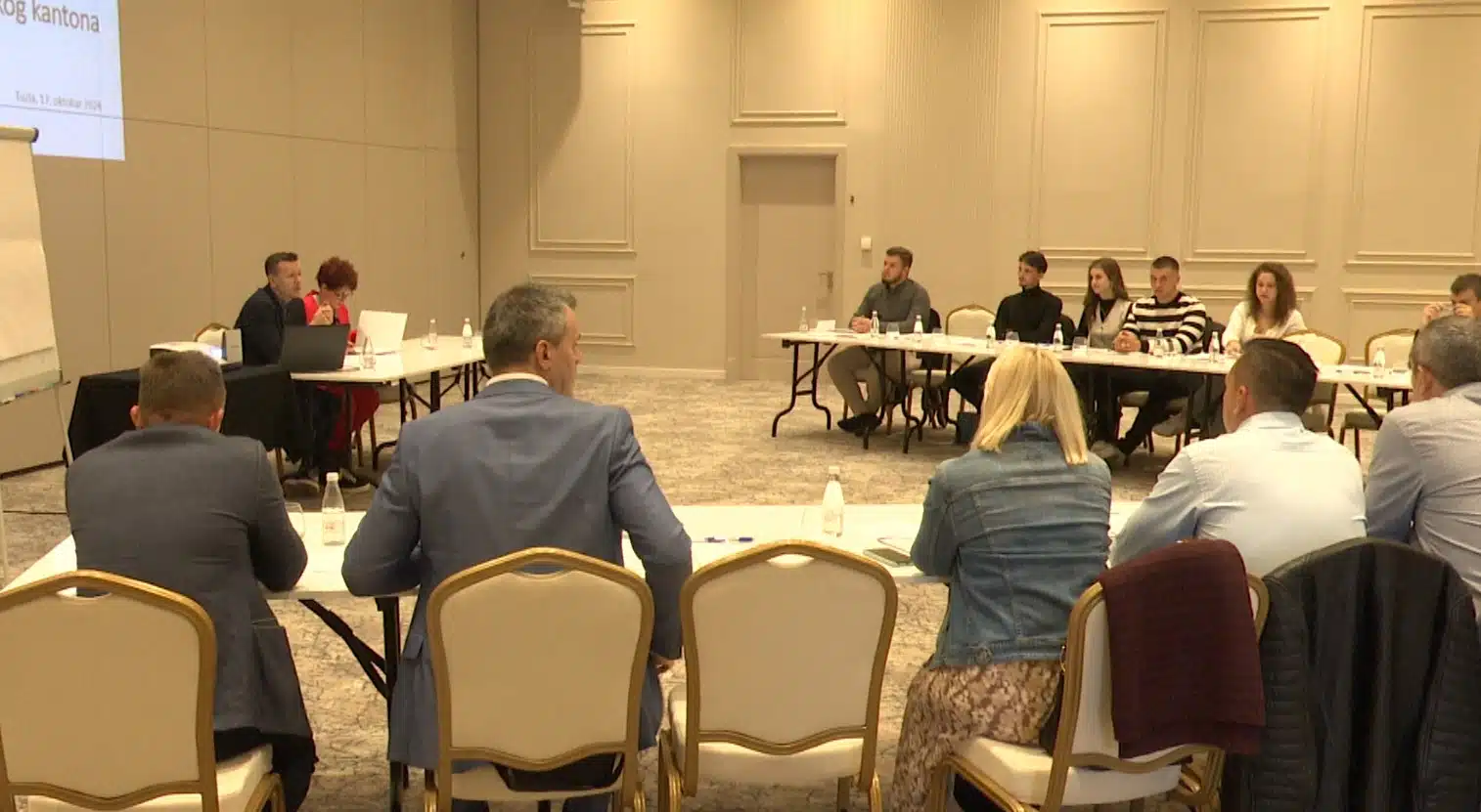 Obrazovni sistem ne prati potrebe učenika, potrebna reforma (VIDEO)