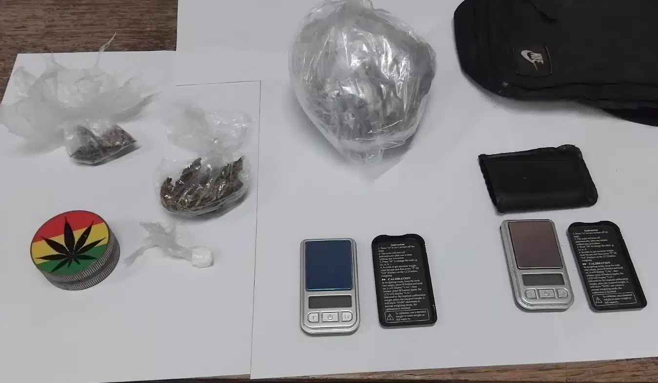 U policijskoj akciji u TK zaplijenjena velika količina opojnih droga i automobil (FOTO)