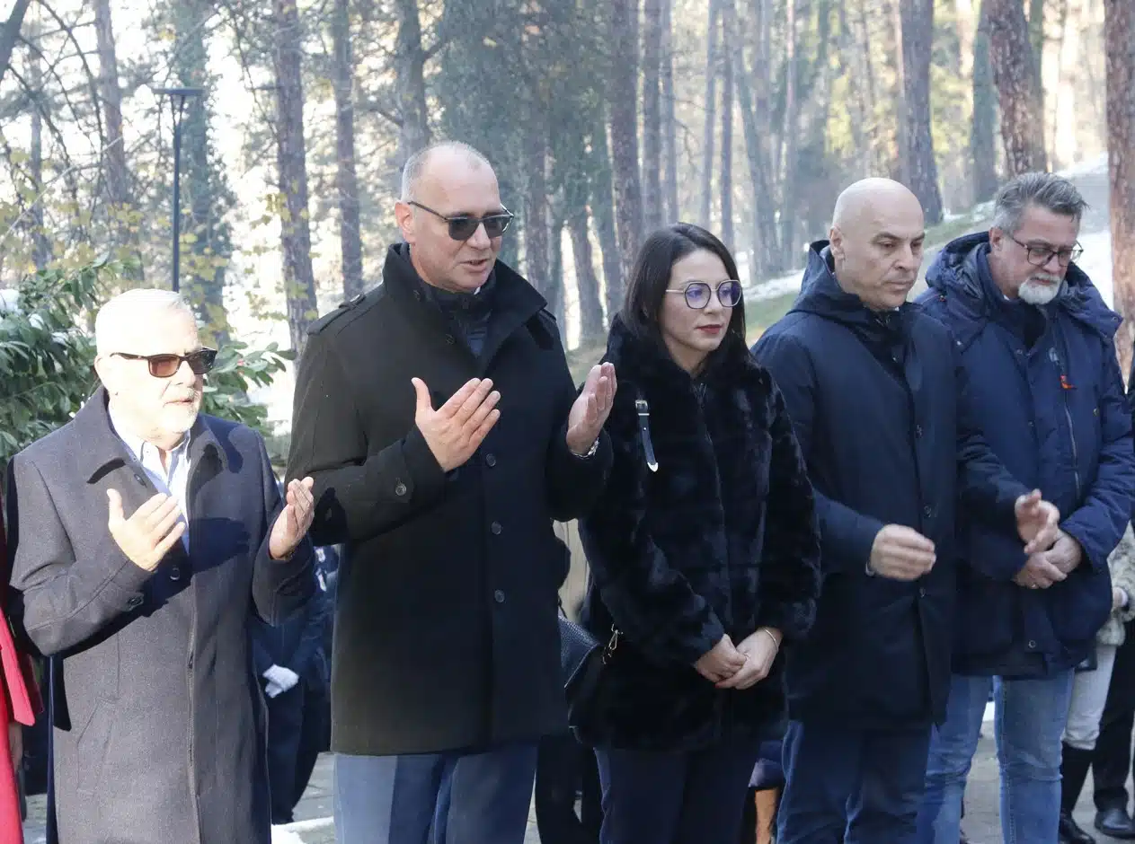 Grad Tuzla svečano obilježio Dan državnosti BiH: Tuzlanski način života je model za jedinstvenu i prosperitetnu BiH