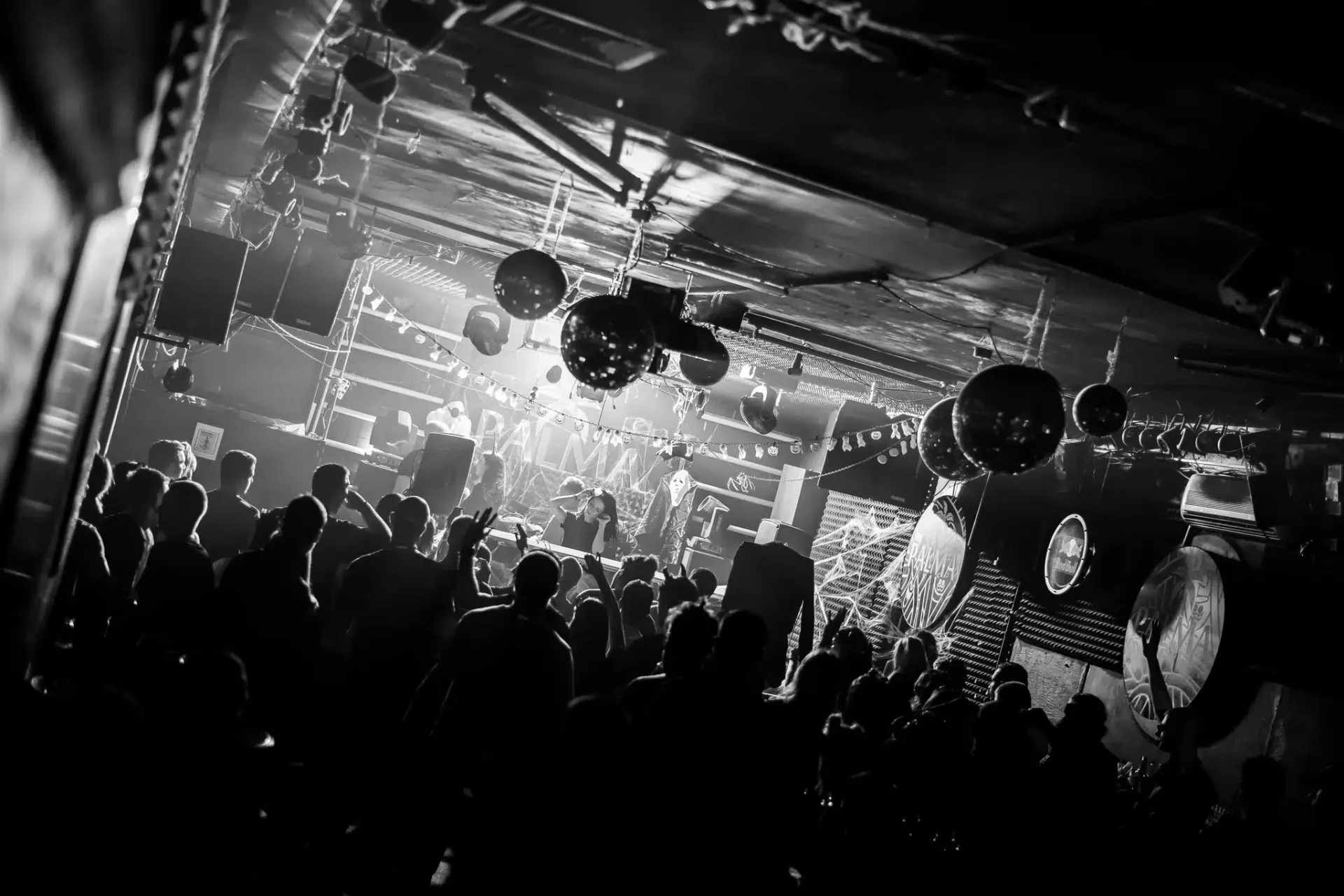 Nakon 37 godina zatvoren je kultni klub Palma u Tuzli: Urbano mjesto poznato po dobrim svirkama