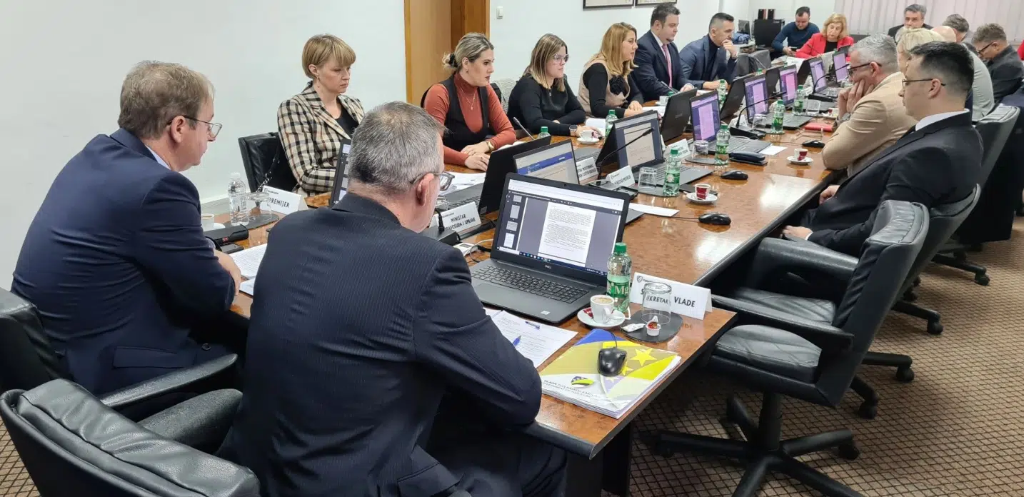 Vlada TK utvrdila prijedlog o usklađivanju sa Zakonom o platama i naknadama u organima vlasti FBiH