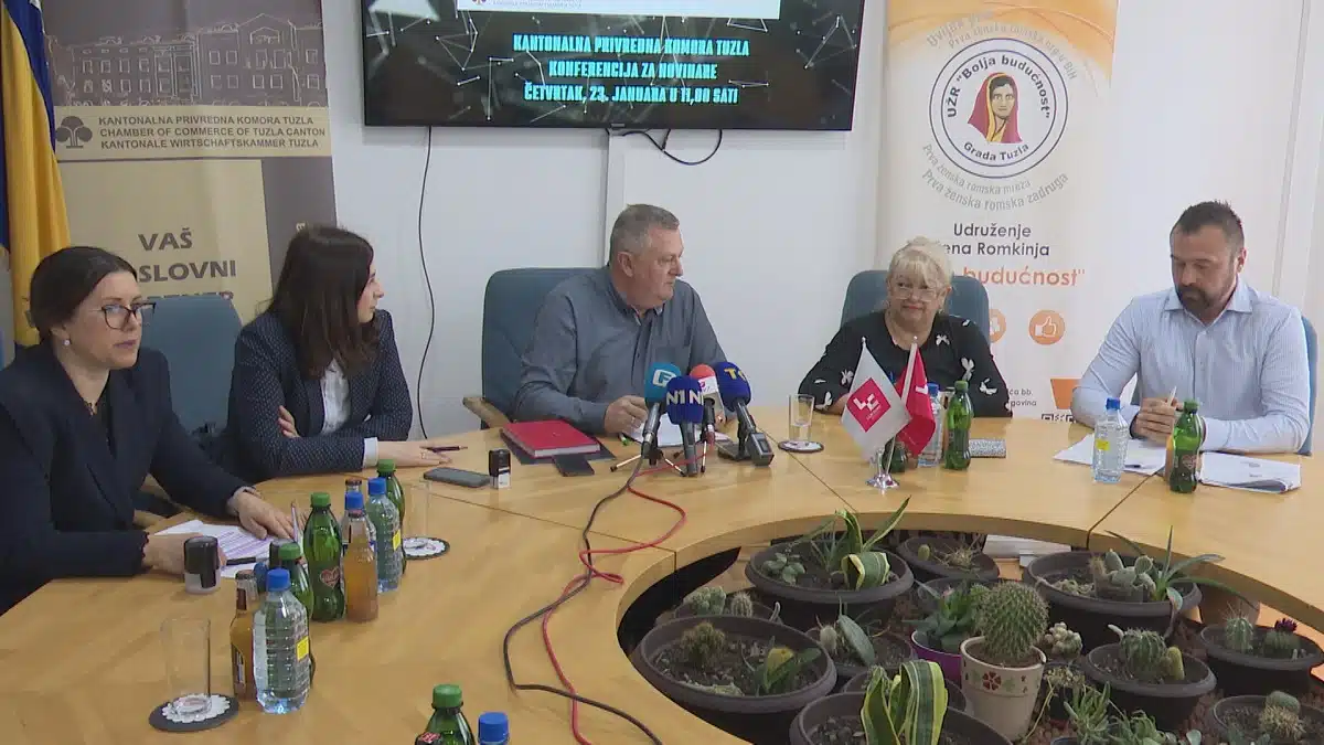 Potpisani sporazumi kroz inicijativu „Unaprjeđenje rodne ravnopravnosti i poštivanje ljudskih prava na radu“ (VIDEO)