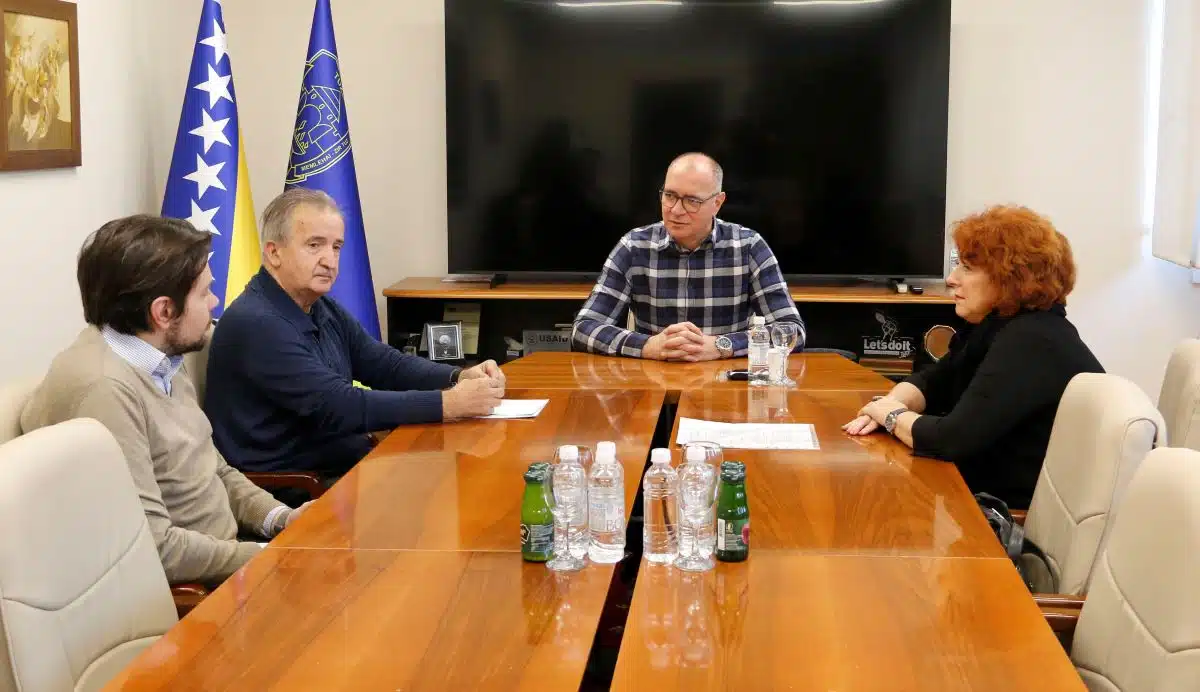 Gradonačelnik Tuzle podržava obilježavanje 80 godina postojanja GKUD “Bosna”