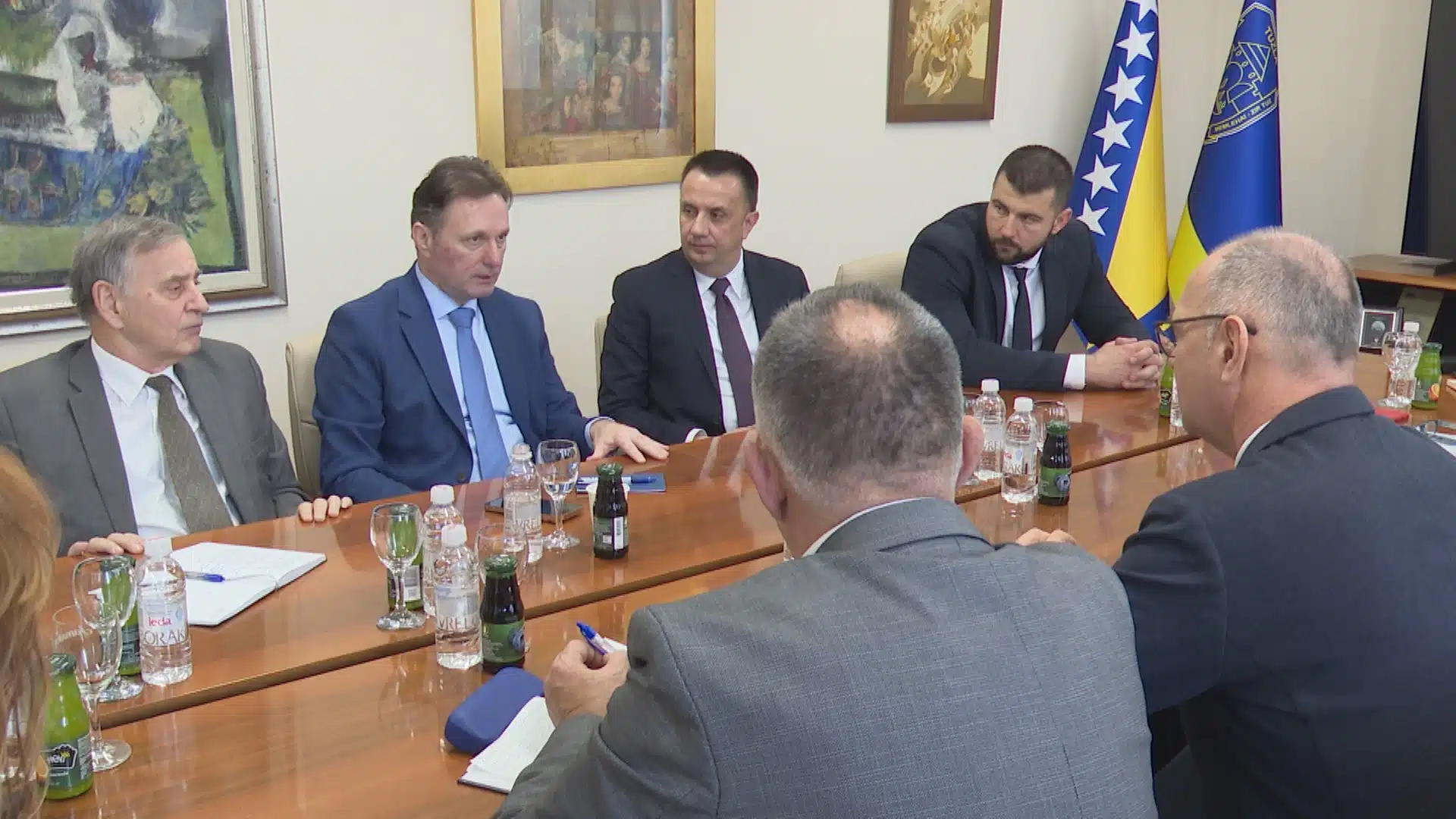 Projekat vodosnadbijevanja visinskih zona tuzlanskih naselja uvrstiti u projekte od značaja za FBiH (VIDEO)