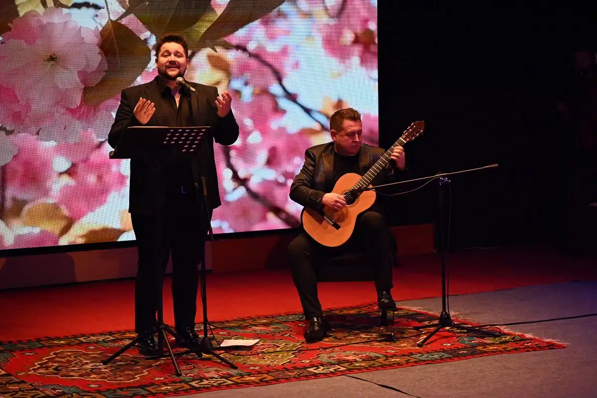 “Kamerni četvrtak u BKC-u”: Kenan Hasić i Elvis Sivčević oduševili publiku