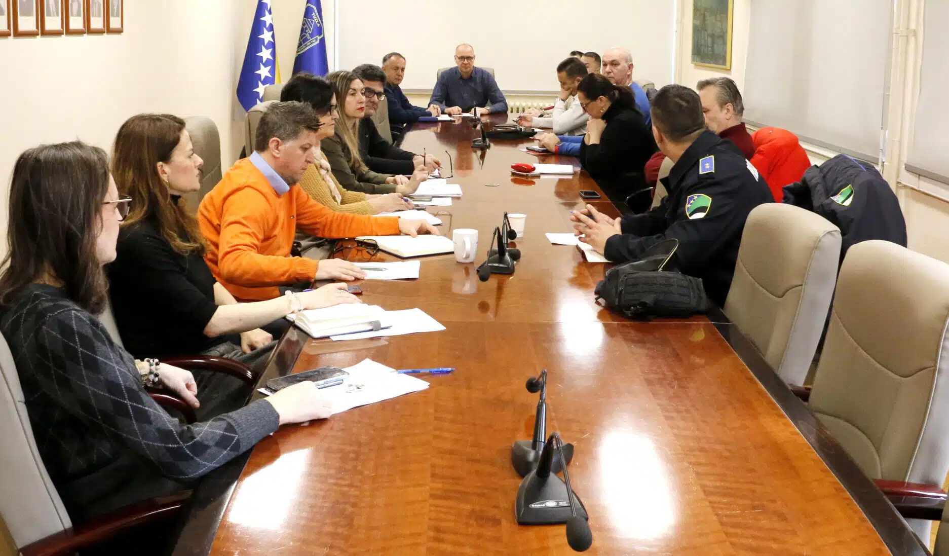 U Gradskoj upravi Tuzle održan sastanak Organizacionog odbora za obilježavanje 1. marta – Dana nezavisnosti Bosne i Hercegovine