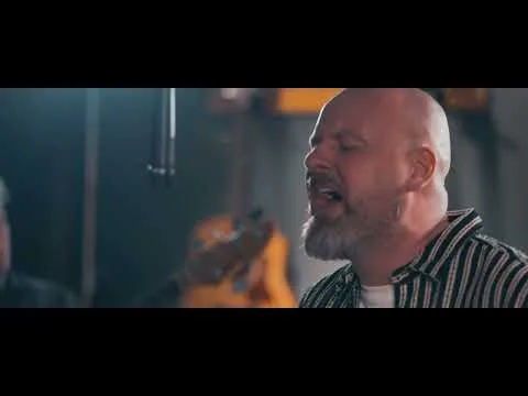 Azur Jahić i Almir Gabrić Gabra objavili novi singl „Dođi mi u snove“ (VIDEO)