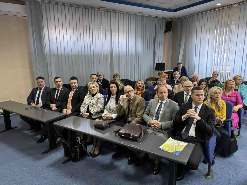 Imenovana nova/stara Vlada TK