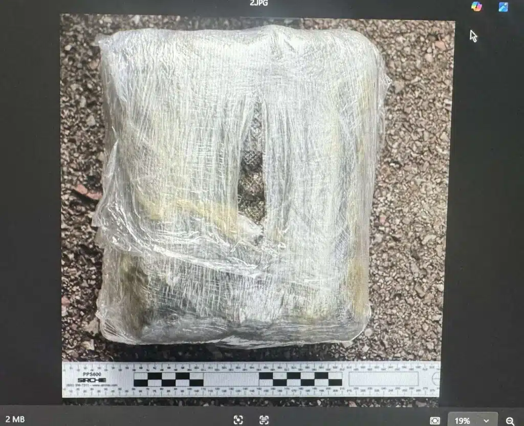 U akciji MUP-a TK zaplijenjene opojne droge, uhapšene četiri osobe (FOTO) U akciji MUP-a TK zaplijenjene opojne droge, uhapšene četiri osobe (FOTO)