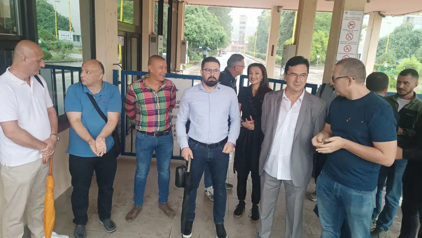 Vijećnici GV Tuzla pred Termoelektranom, traže garanciju da se opasni otpad neće spaljivati
