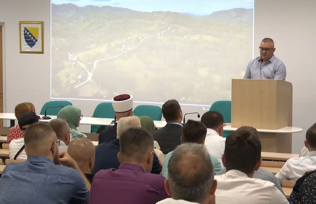 U Tuzli prikazan dokumentarni film “Liplje – povratak u slobodu (VIDEO)