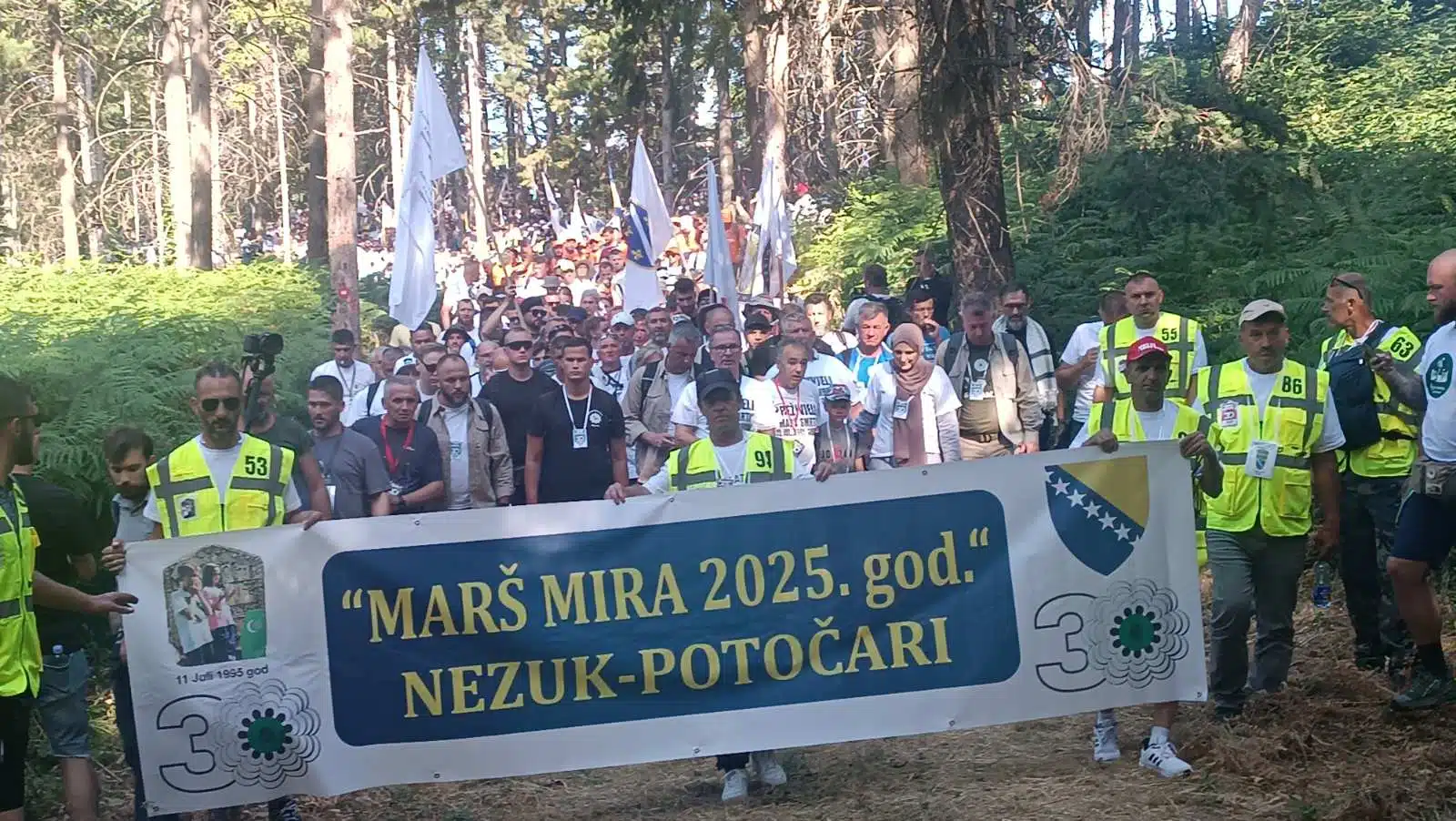 Crveni križ TK: 150 volontera kreće danas na Marš mira, od Nezuka ka Potočarima (VIDEO)