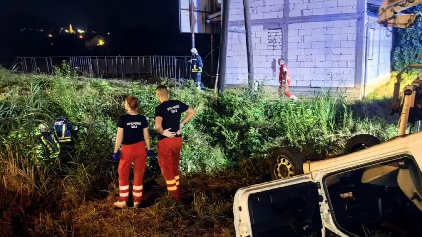 U saobraćajnoj nesreći u Tuzli jedna osoba poginula