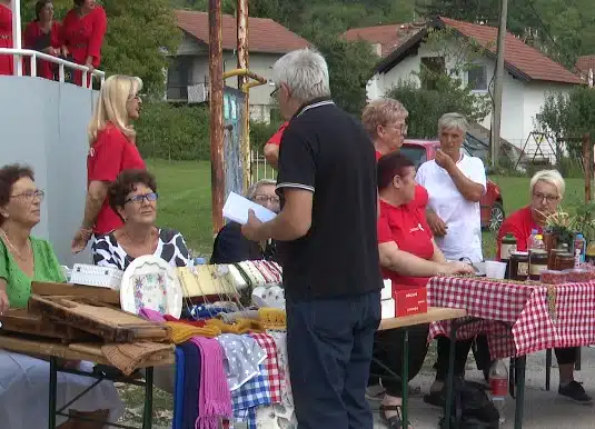 Gornja Tuzla domaćin sajma rukotvorina i domaćih proizvoda (VIDEO)