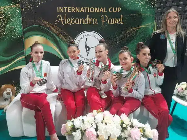 Gimnastičarke Kluba ritmičko-sportske gimnastike “Sloboda” osvojile osam medalja u Rumuniji